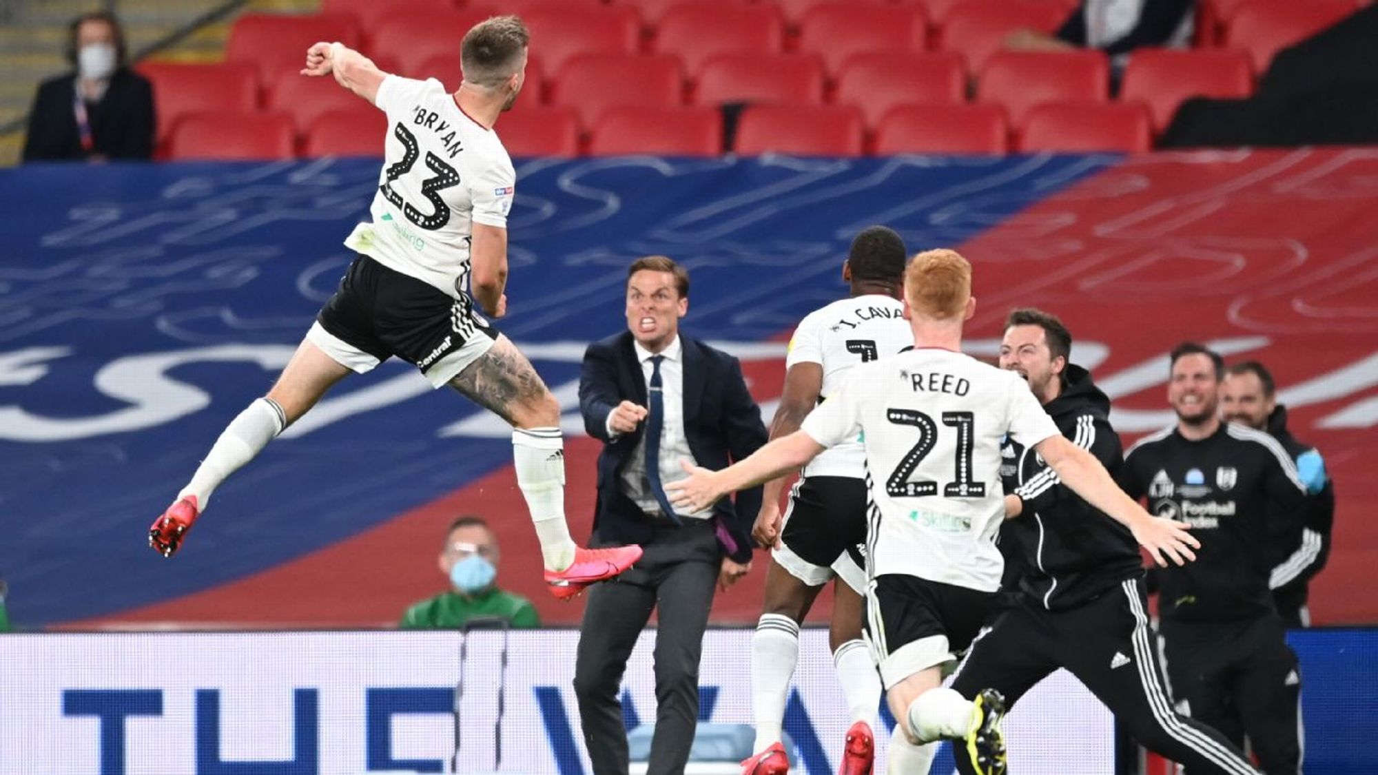 示出了意料 示出了意料